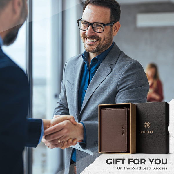 VBC101-  Business Card Holder, Holds Up to 40 Business Cards With ID Window Magnetic Closure