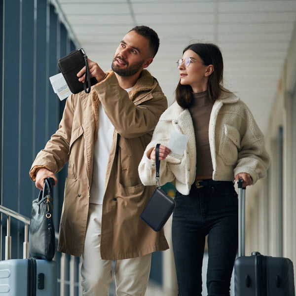 VPW111 - Compact RFID Blocking Passport Wallet