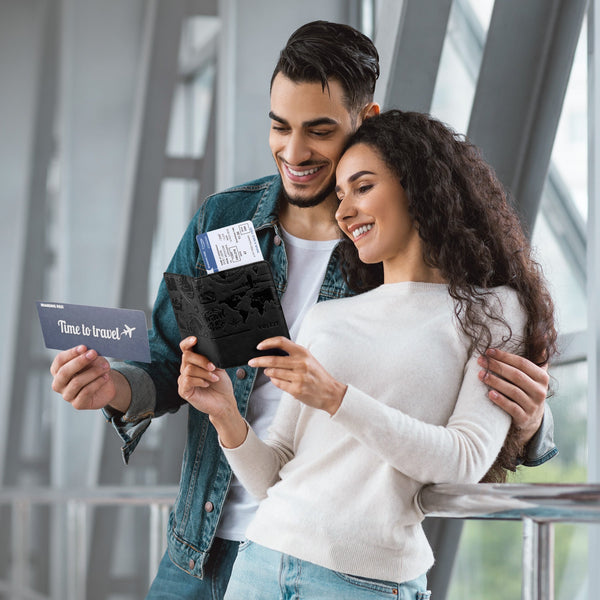 VPW102-  Passport Holder For Travel With Magnetic Closure,With/Without Airtag Holder