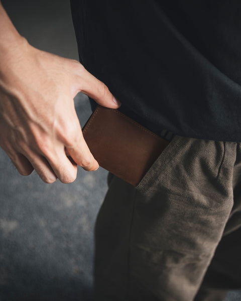 VBC100P- Crazy Horse Genuine Leather, 2 Sided Slim Business Card Holder, Up to Hold 20 Cards